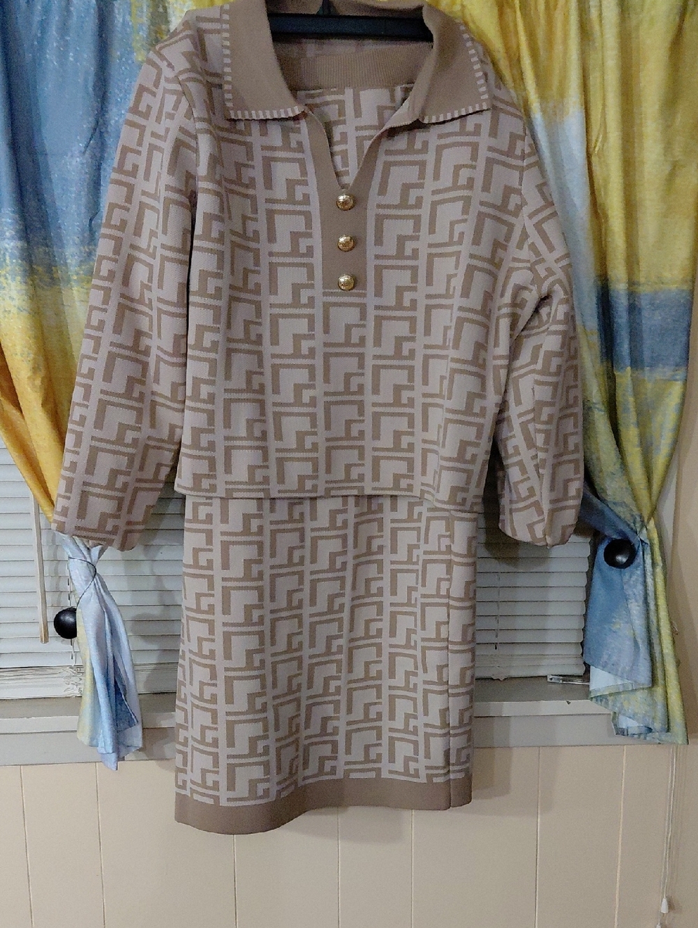 Jack by BB Dakota Beige Geometric Knit Long Sleeve Dress with Gold Buttons 2x